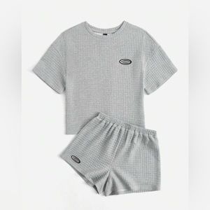 2 Pieces Short Sleeve and Shorts Set